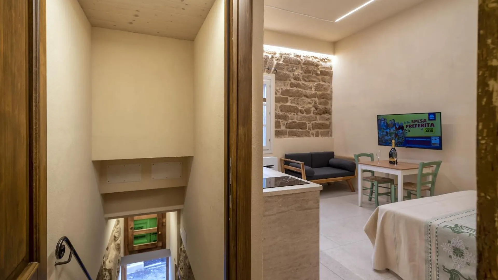 Suite Zaccariaexclusive Suite W Private Entrance Alghero Apartment